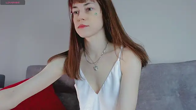 Amina Barbarian online show from December 16, 2024, 11:55 am