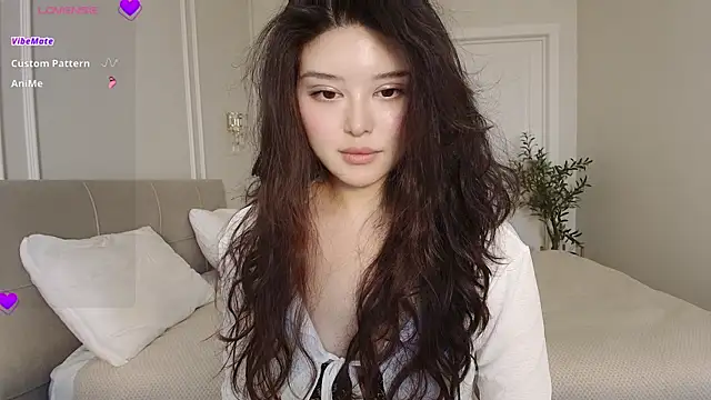 tenderlybaee online show from July 30, 2026, 4:11 am