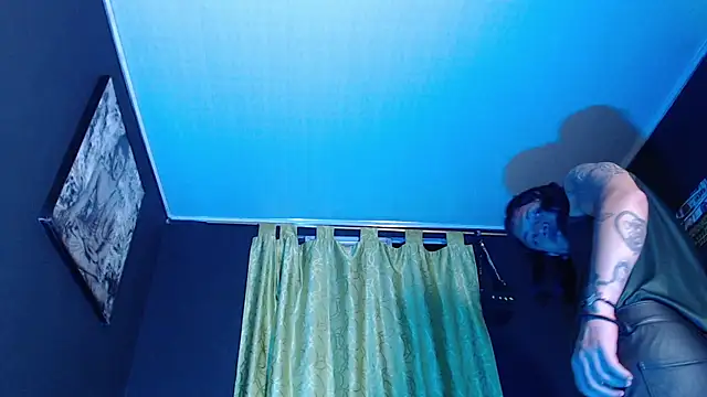 Dicaprioo  online show from April 9, 2026, 6:19 am