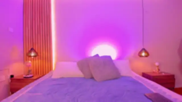 Snapshot of EmilyHaan chatting on September 29, 2025, 8:02 pm EmilyHaan online show from September 29, 2025, 8:02 pm