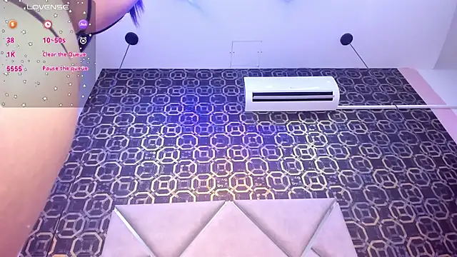 CherryBlossom23 online show from September 10, 2025, 1:16 am