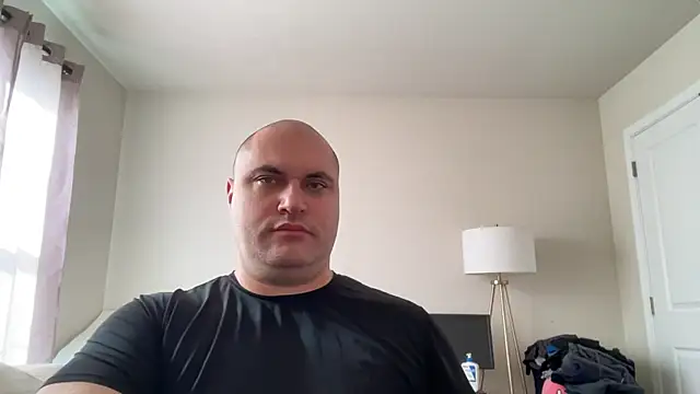 SluggishChase99 online show from February 5, 2025, 3:31 pm