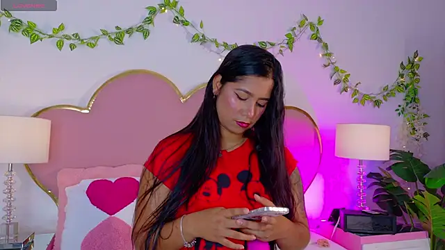 EmmaCrush online show from December 20, 2025, 9:11 pm