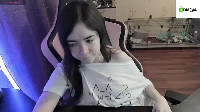 Crazy forest fairy online show from January 18, 2025, 3:09 am