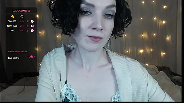 TinaWince online show from January 3, 2025, 8:10 am