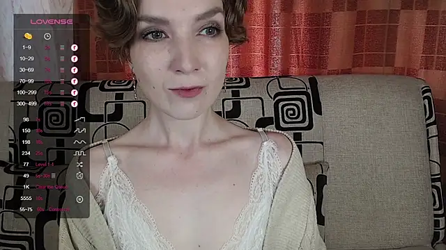 TinaWince online show from June 4, 2026, 5:02 am