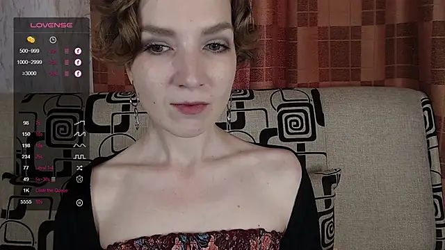 TinaWince online show from June 12, 2026, 4:55 am