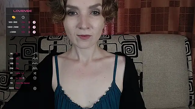 Snapshot of TinaWince chatting on July 16, 2026, 5:13 am TinaWince online show from July 16, 2026, 5:13 am