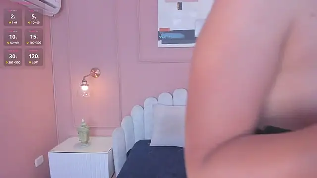 Snapshot of mara_brooks chatting on February 4, 2025, 8:49 pm mara brooks online show from February 4, 2025, 8:49 pm