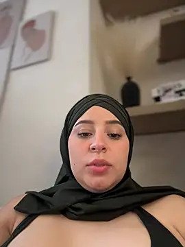 Snapshot of Naughty_arabs chatting on December 29, 2024, 10:03 pm Naughty arabs online show from December 29, 2024, 10:03 pm