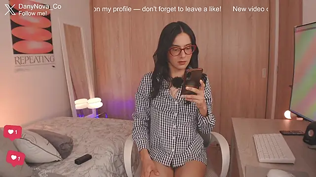 DanyNova Co online show from June 29, 2026, 9:04 pm