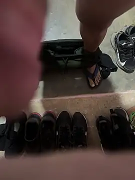 tetrisrudelaris online show from February 13, 2026, 9:49 am