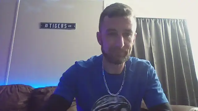 HungStud4You online show from February 27, 2025, 4:41 am