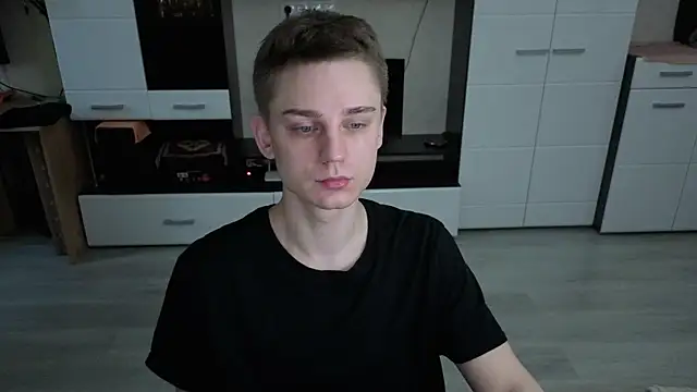 angryzan online show from December 1, 2025, 5:34 am