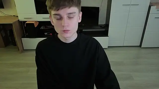 angryzan online show from April 7, 2026, 6:03 am