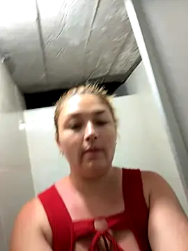 Snapshot of Sofia_Queen17 chatting on October 15, 2025, 1:17 am Sofia Queen17 online show from October 15, 2025, 1:17 am