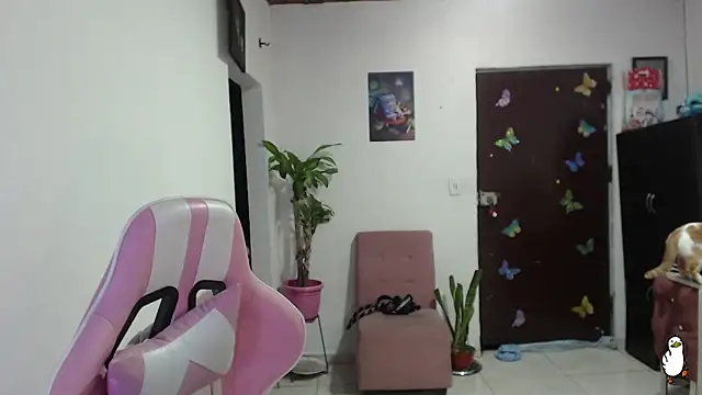 littleangel1 m online show from February 14, 2026, 5:59 am