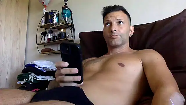 Snapshot of goroasroma90 chatting on June 9, 2026, 11:00 am goroasroma90 online show from June 9, 2026, 11:00 am