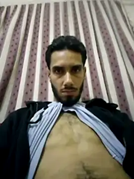 jhon01000 online show from May 15, 2026, 3:02 am