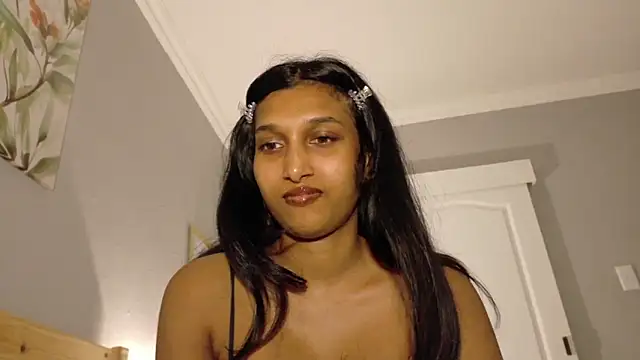 kawaiibabypie1 online show from May 27, 2026, 4:37 pm