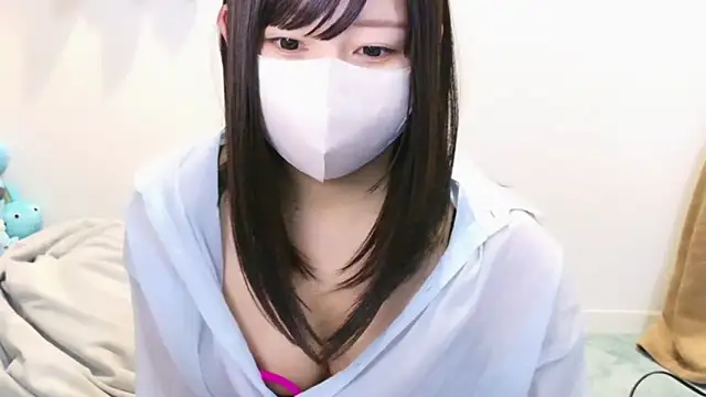 Snapshot of YUTSU_KI chatting on February 26, 2025, 8:11 pm YUTSU KI online show from February 26, 2025, 8:11 pm