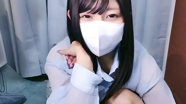 YUTSU KI online show from April 13, 2026, 1:27 pm