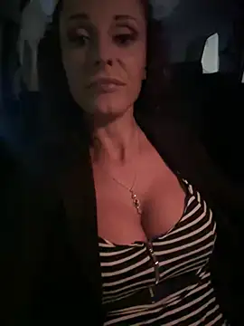 Snapshot of therealbeverlycious chatting on January 8, 2025, 9:12 pm therealbeverlycious online show from January 8, 2025, 9:12 pm