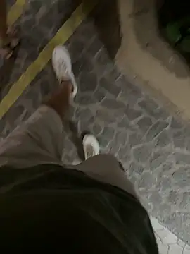 Snapshot of therealbeverlycious chatting on October 10, 2025, 9:14 pm therealbeverlycious online show from October 10, 2025, 9:14 pm