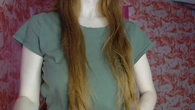 Snapshot of strawberrysmoothie chatting on June 27, 2026, 4:23 pm strawberrysmoothie online show from June 27, 2026, 4:23 pm