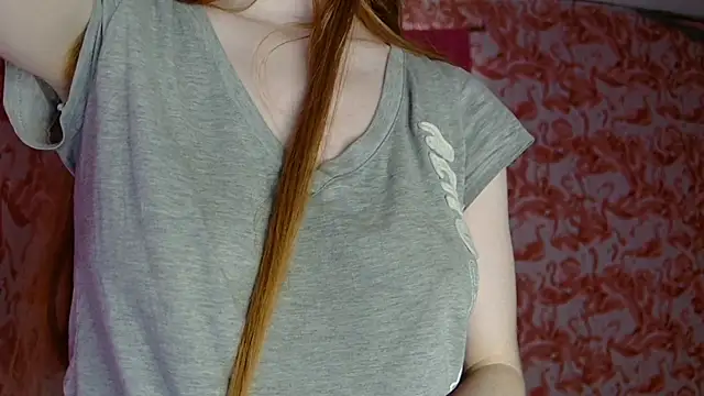 Snapshot of strawberrysmoothie chatting on July 9, 2026, 7:40 pm strawberrysmoothie online show from July 9, 2026, 7:40 pm