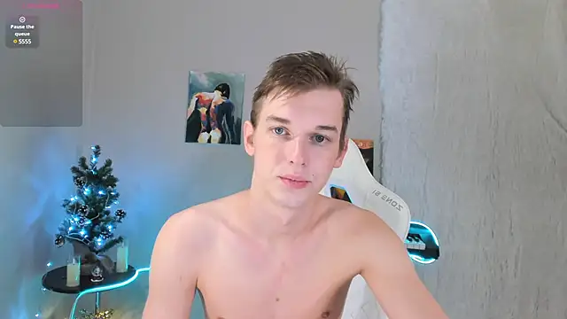 Snapshot of 4ever_dude chatting on January 3, 2025, 4:00 am 4ever dude online show from January 3, 2025, 4:00 am