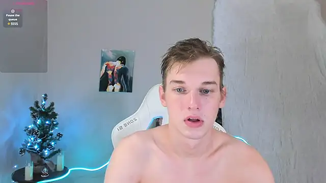 Snapshot of 4ever_dude chatting on January 4, 2025, 3:40 am 4ever dude online show from January 4, 2025, 3:40 am