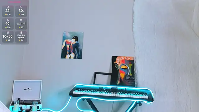 Snapshot of 4ever_dude chatting on March 6, 2025, 5:24 am 4ever dude online show from March 6, 2025, 5:24 am