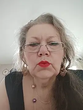 Snezhana online show from June 15, 2026, 2:19 pm