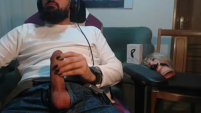 Snapshot of master4subslut chatting on December 25, 2024, 7:24 am master4subslut online show from December 25, 2024, 7:24 am