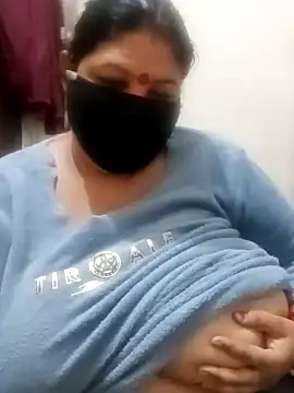 Shoni   online show from December 11, 2024, 5:48 pm