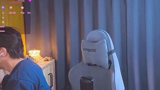 HARU-outdoor-x online show from April 14, 2026, 2:23 pm