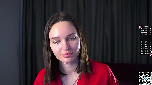 Snapshot of AnneKlint chatting on December 21, 2024, 8:50 am AnneKlint online show from December 21, 2024, 8:50 am