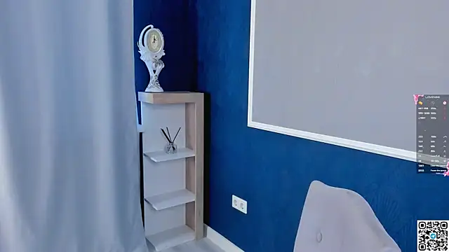 Snapshot of AnneKlint chatting on December 24, 2024, 12:33 pm AnneKlint online show from December 24, 2024, 12:33 pm