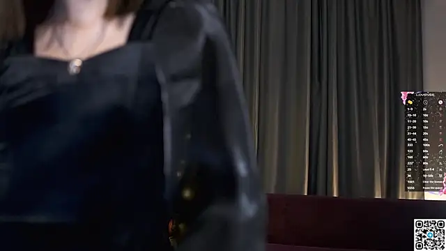 Snapshot of AnneKlint chatting on December 25, 2024, 11:11 am AnneKlint online show from December 25, 2024, 11:11 am