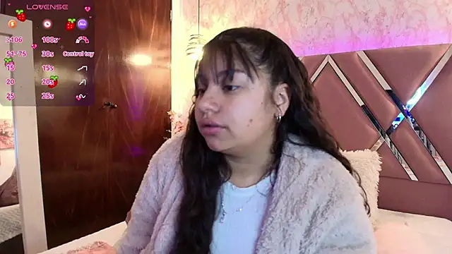 Snapshot of Miaa_Smiith1 chatting on January 28, 2025, 12:11 pm Miaa Smiith1 online show from January 28, 2025, 12:11 pm