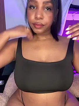 kitty  blackgl online show from April 9, 2026, 11:37 am