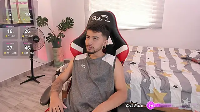 ftmphilip  online show from October 21, 2025, 5:57 pm