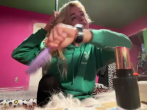 watermellonpussy online show from December 17, 2024, 10:55 am