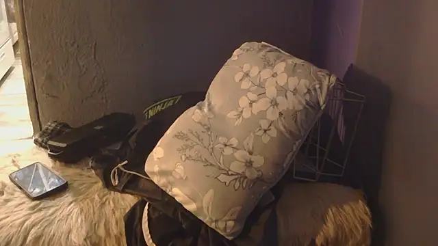 watermellonpussy online show from October 11, 2025, 9:08 am