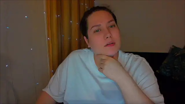 Snapshot of _madalexa_ chatting on December 19, 2024, 4:46 pm  madalexa  online show from December 19, 2024, 4:46 pm