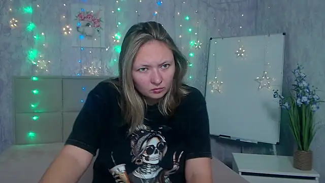 SallyVerda online show from September 10, 2025, 5:24 pm