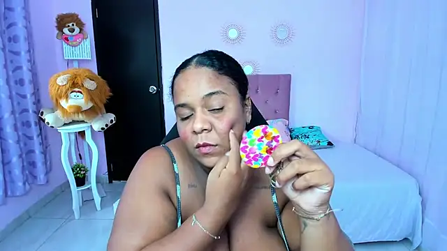 bbw charlote online show from March 21, 2026, 12:21 pm