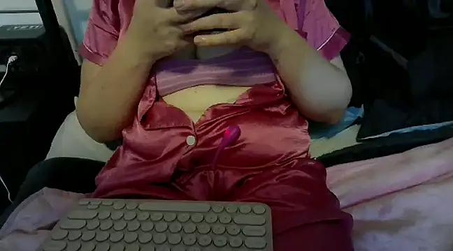 Snapshot of XxxAprilxxX chatting on February 6, 2025, 10:59 am XxxAprilxxX online show from February 6, 2025, 10:59 am