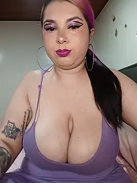 Snapshot of Hada_dracanae chatting on November 14, 2025, 5:44 pm Hada dracanae online show from November 14, 2025, 5:44 pm